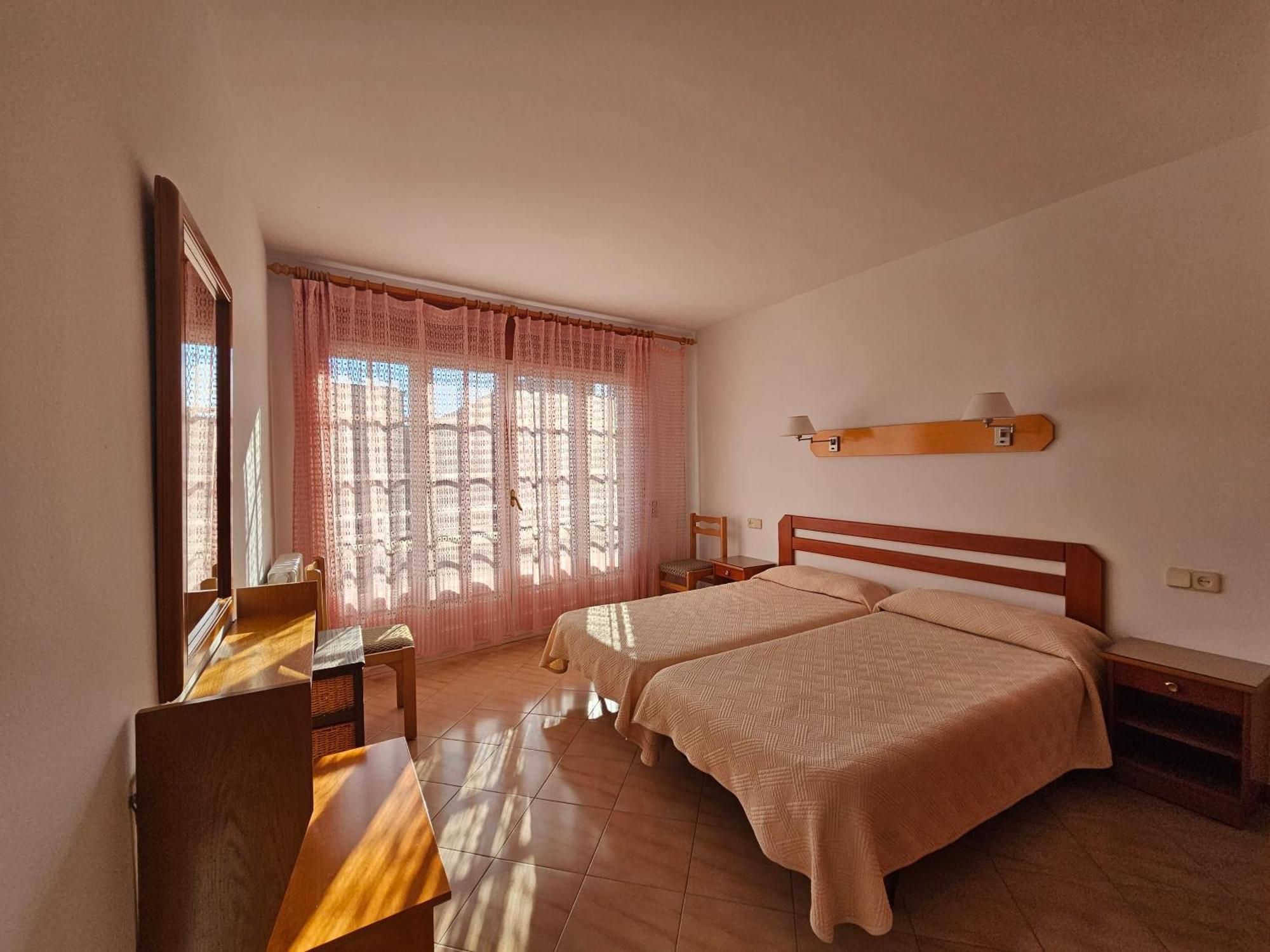 Hotel Blue Spot Malgrat de Mar Dış mekan fotoğraf